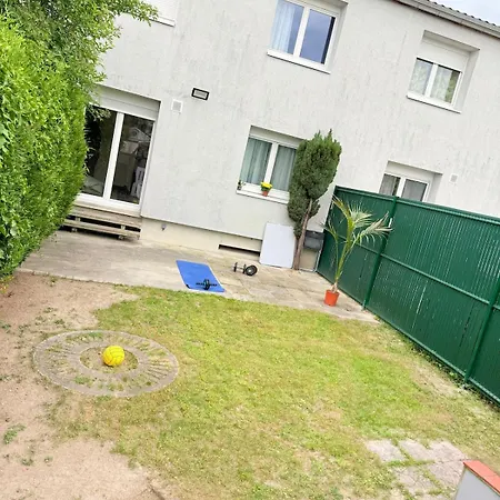 Room, 7 Min From Downtown