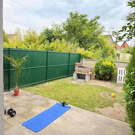 Room, 7 Min From Downtown