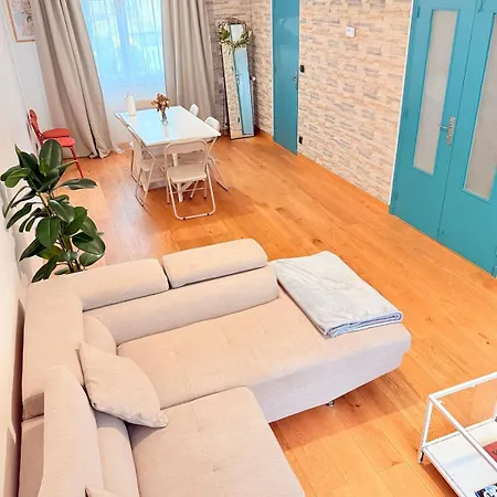 Ubytování v soukromí Room, 7 Min From Downtown